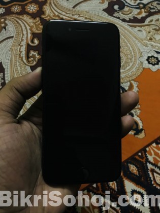 I PHONE 7 128 GB